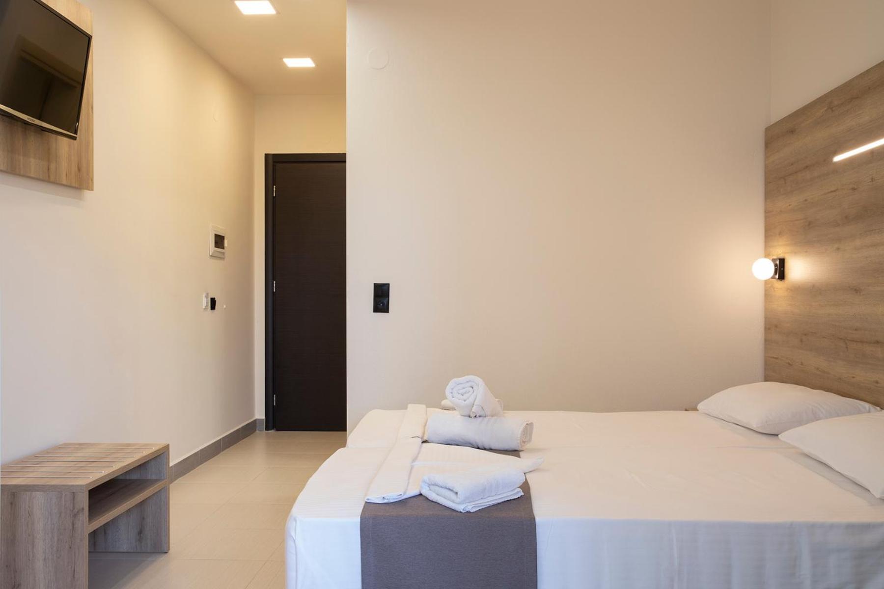 Dafni Plus Hotel Leptokarya  Exterior photo